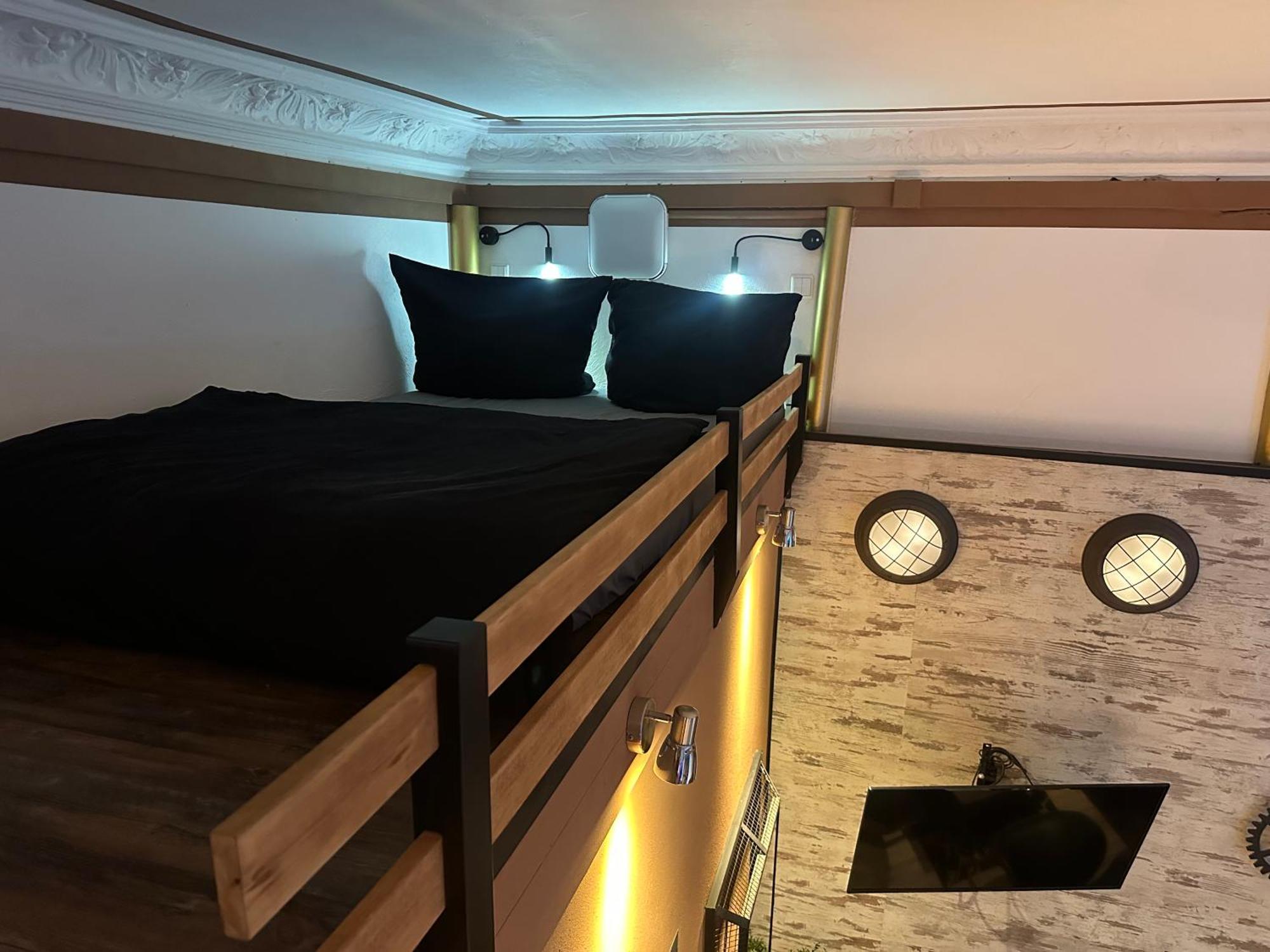 Einzigartige Ferienwohnung Bunt Wie Berlim Exterior foto